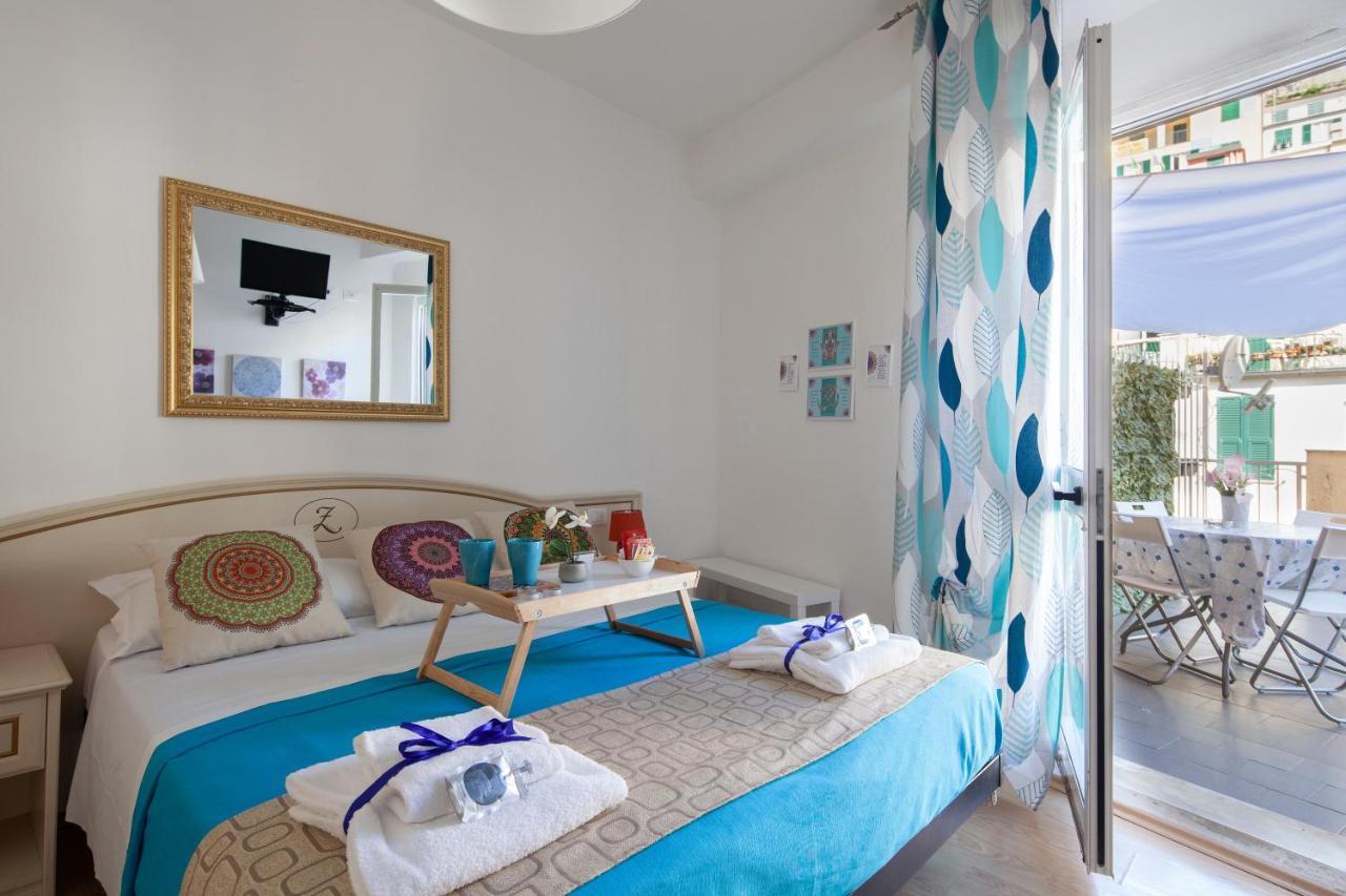Shanti 1 - Terrace Apartment Riomaggiore Bagian luar foto